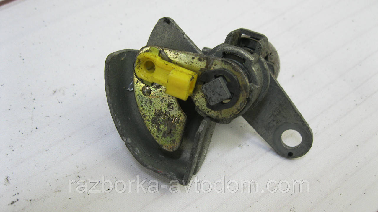 Личинка замка дверей передньої правої (без ключа) Hyundai Getz (2002-2005) OE:819801CA00