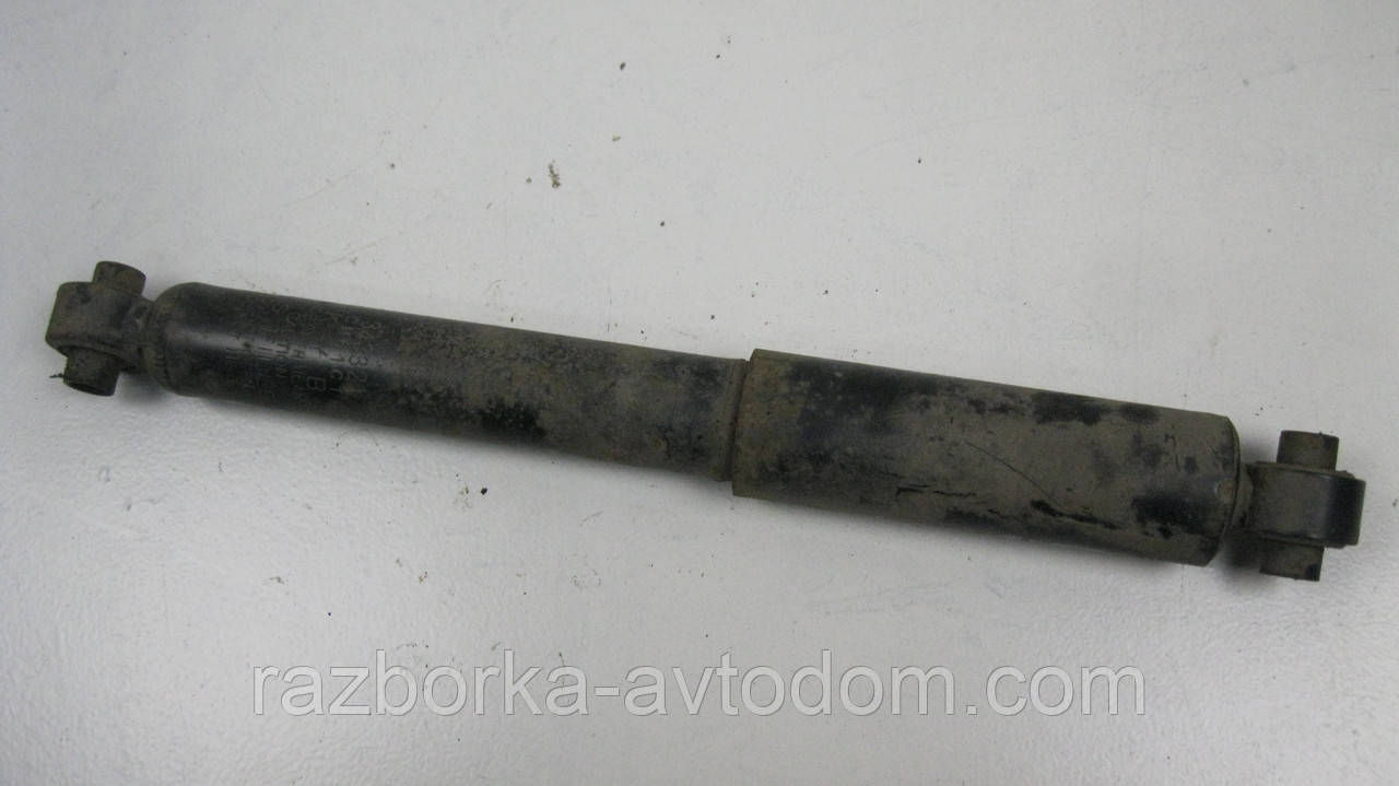 Амортизатор задній правий/лівий Citroen C8, Evasion, Fiat Ulysse, Lancia Phedra, Peugeot 806,807 OE:1490901080