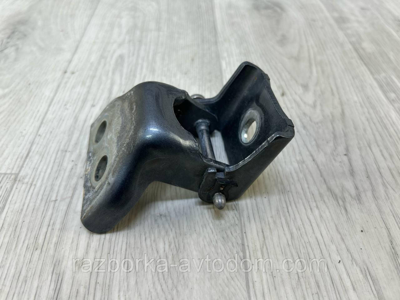Петля дверей задньої лівої верхньої PEUGEOT 407 (04-11) OE:9035q0