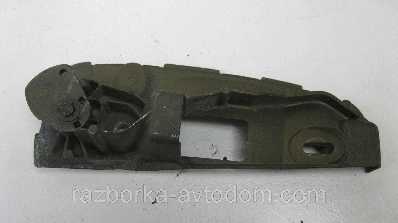 Корпус ручки передніх лівих дверей Renault Trafic, Opel Vivaro, Nissan Primastar (2000-2014) OE:7700311816 фото 2