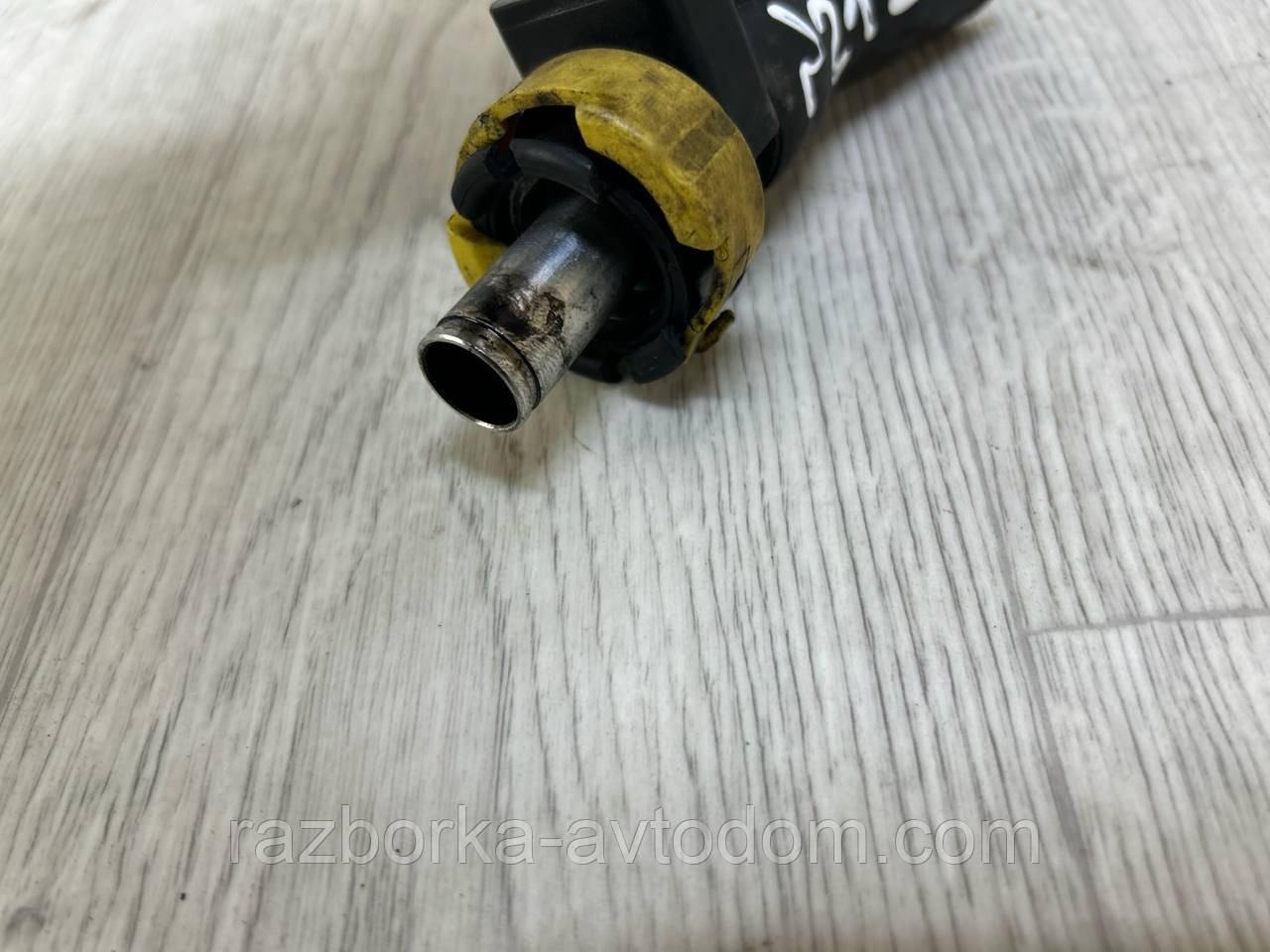 Патрубок картерних газів 1.6 HDi 8 V (EURO 5) Peugeot 308, 3008, 5008 OE:9677815380