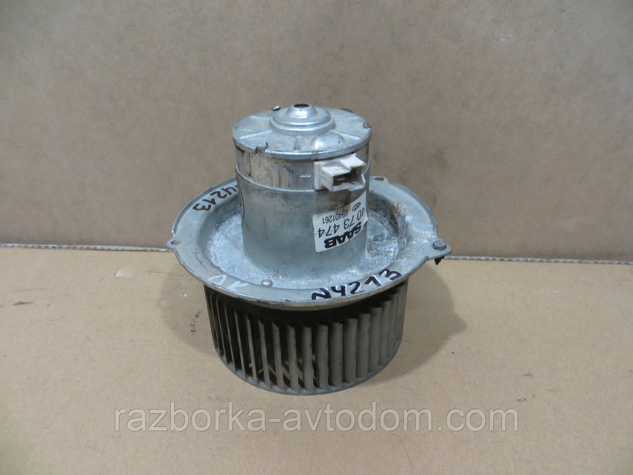 Вентилятор опалювача Saab 900 (78-88) OEM 8605172