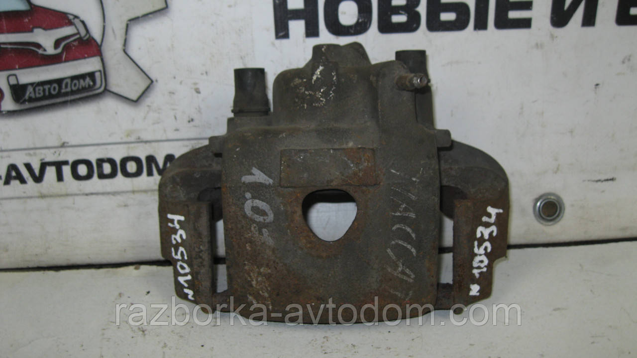 Суппорт передній лівий VW Passat B3 (1988-1993), Seat Cordoba (1993-2002), Golf 3 (1991-1998) OE:171615123B