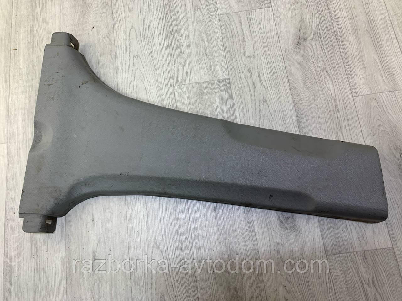 Обшивка накладка центральної стійки нижня права Kia Cerato (2006-2009), OE:858452F00087 фото 2