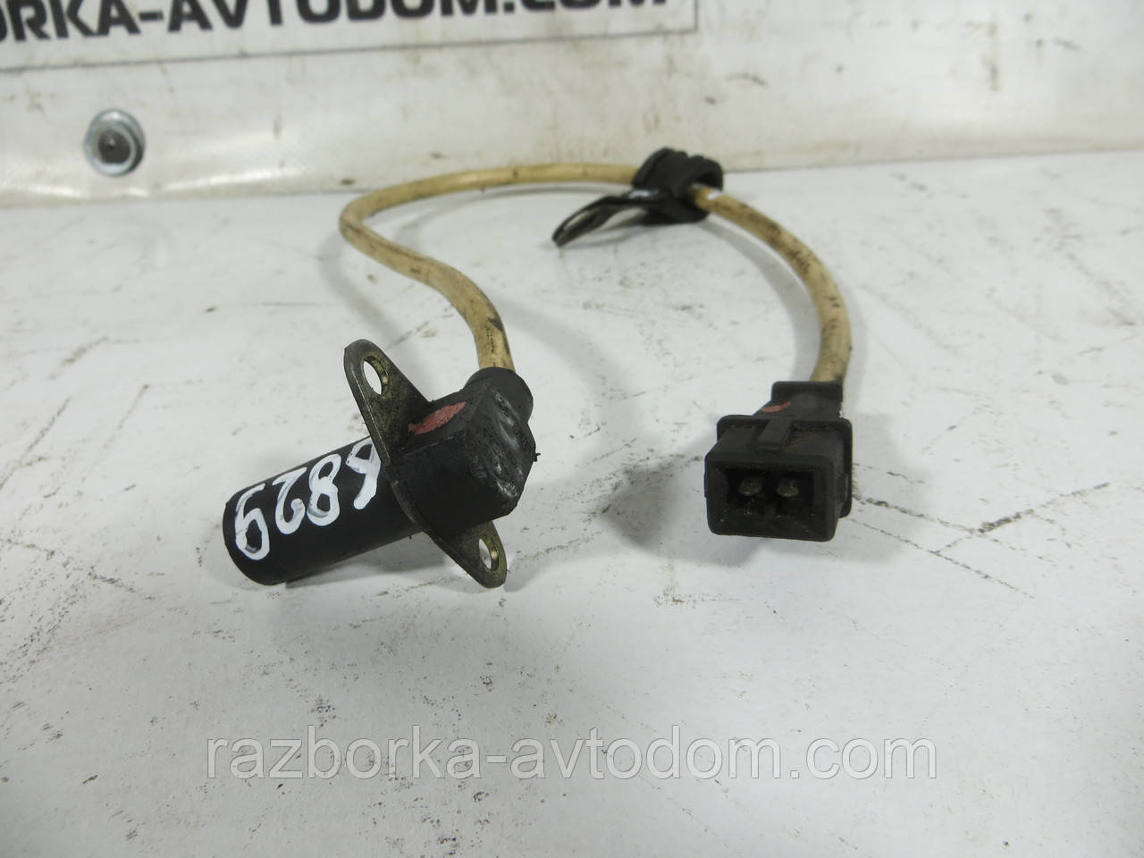 Датчик положення колінвала 1.9,2.5TD FIAT CROMA, COUPE, ALFA ROMEO 155, LANCIA DEDRA (1989-1999) ОЕ: 7741311 OE 60806494