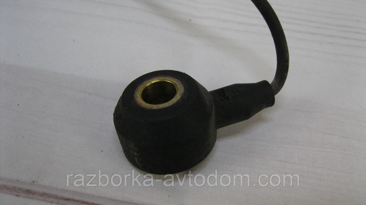 Датчик детонації двигуна Opel Astra G, Combo C, Zafira B, Corsa C, Meriva A 1.6i OE:10456240, 10456584