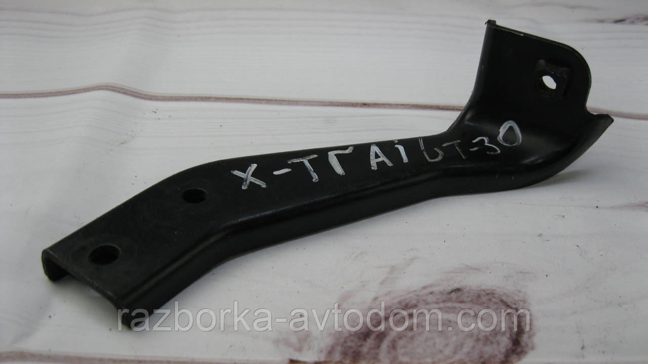 Кронштейн кріплення інтеркулера Nissan X-trail T30 (2001-2007) OE:144878H820