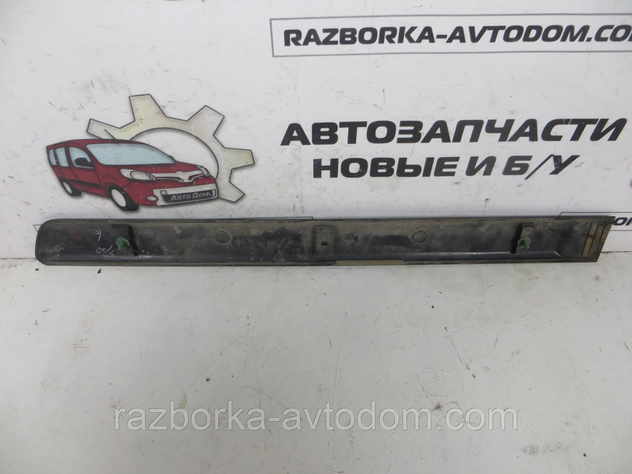 Накладка молдинг задніх правих дверей Mitsubishi Pajero Sport 1 (1997-2009) OE:MR462932 фото 2
