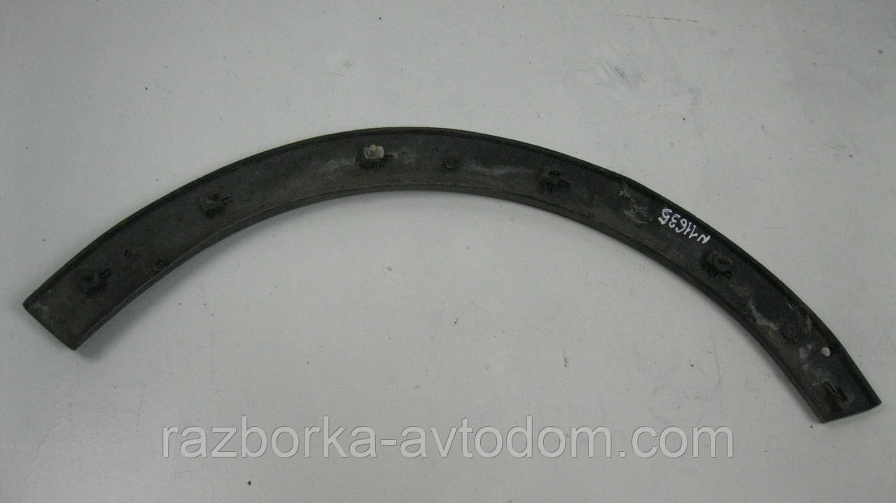 Накладка (молдінг) крила переднього лівого Opel Corsa C (2000-2012) OE:92273033