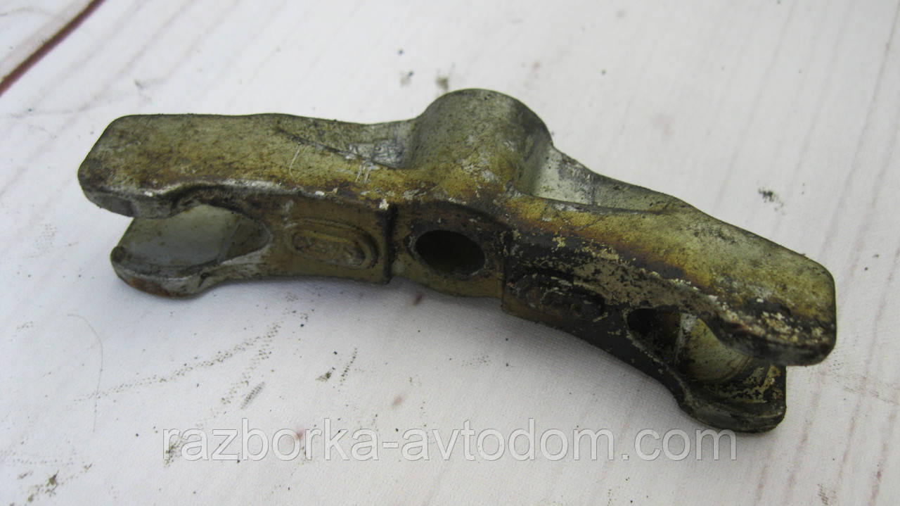 Кронштейн кріплення форсунок 1,3CDTI Opel Corsa C (2000-2012) Combo C OE:93177370, 93192554, 55227185,