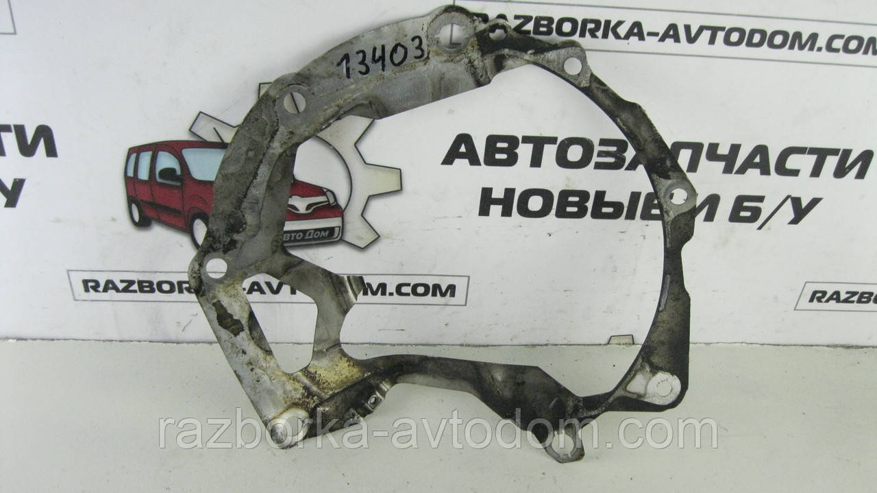 Прокладка проставка КПП (пластина, захист) VW Touran (АКПП і МКПП) (03-10) OE:038103645E