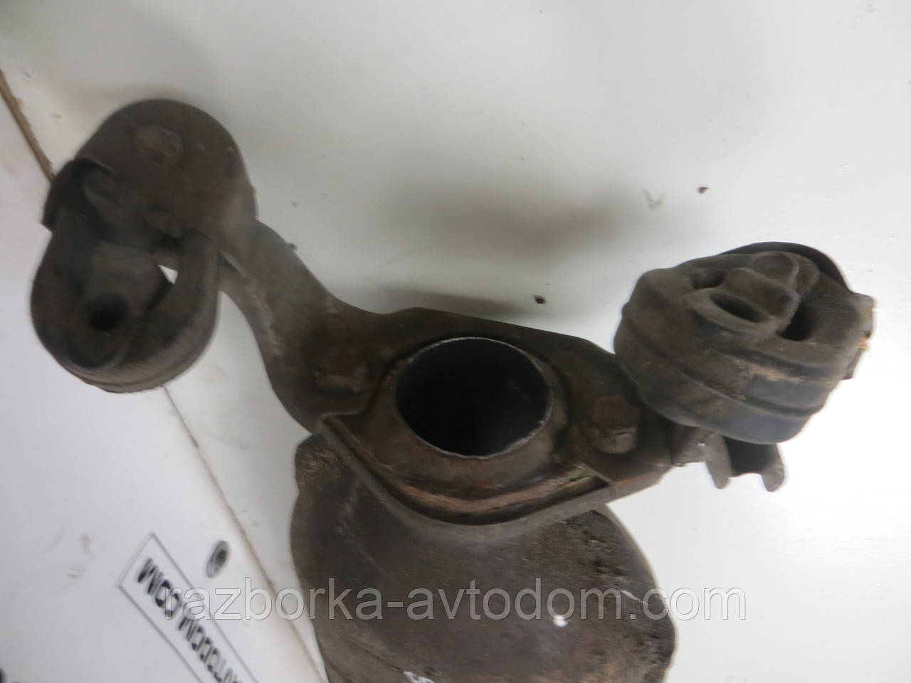 Вихлопна труба в зібраному вигляді Mitsubishi Pajero Sport 1 (1997-2009) OE:MN110738 фото 2