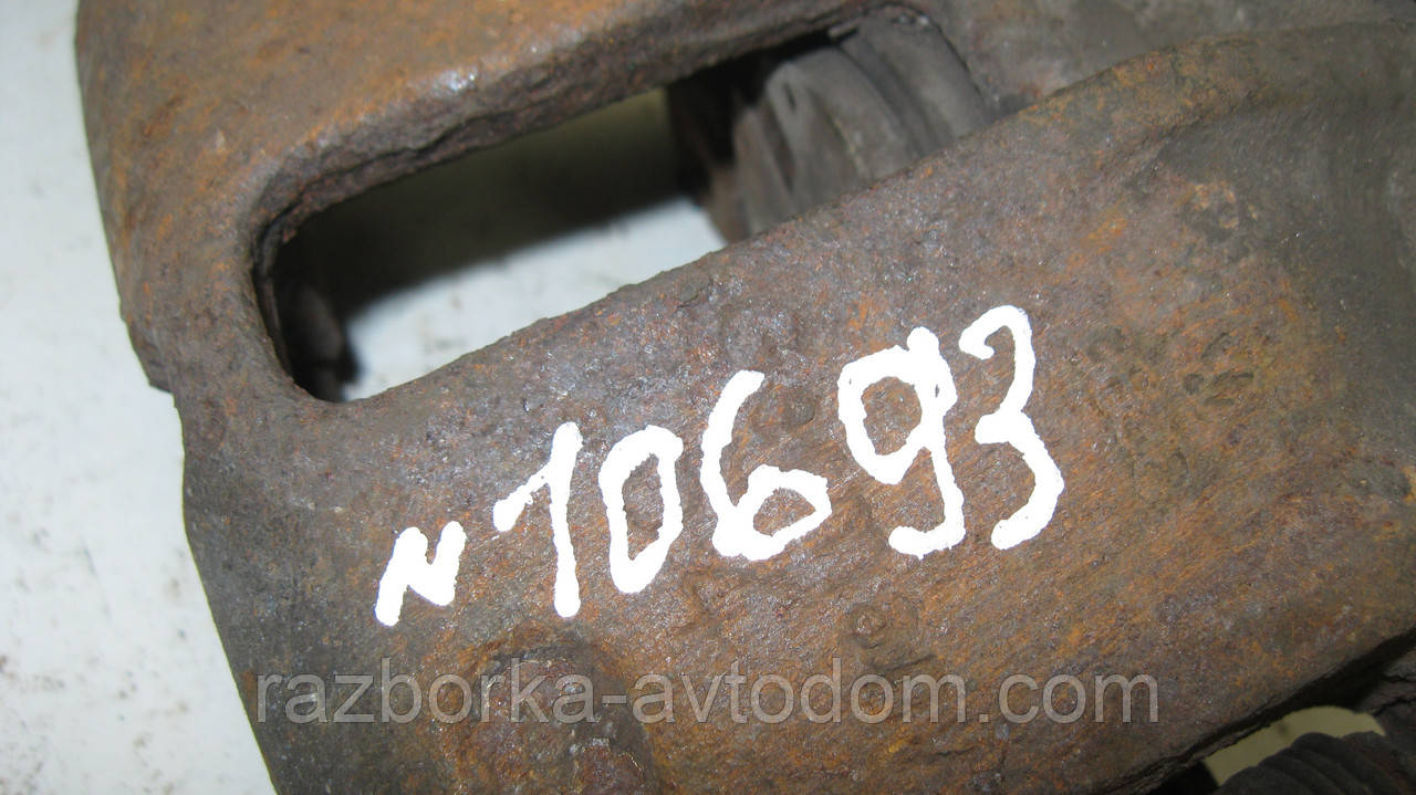 Суппорт передній лівий Audi 200 C3 (1983-1991), 100 C3 (1982-1990), 80 B3 (1986-1991) OE:443615123A