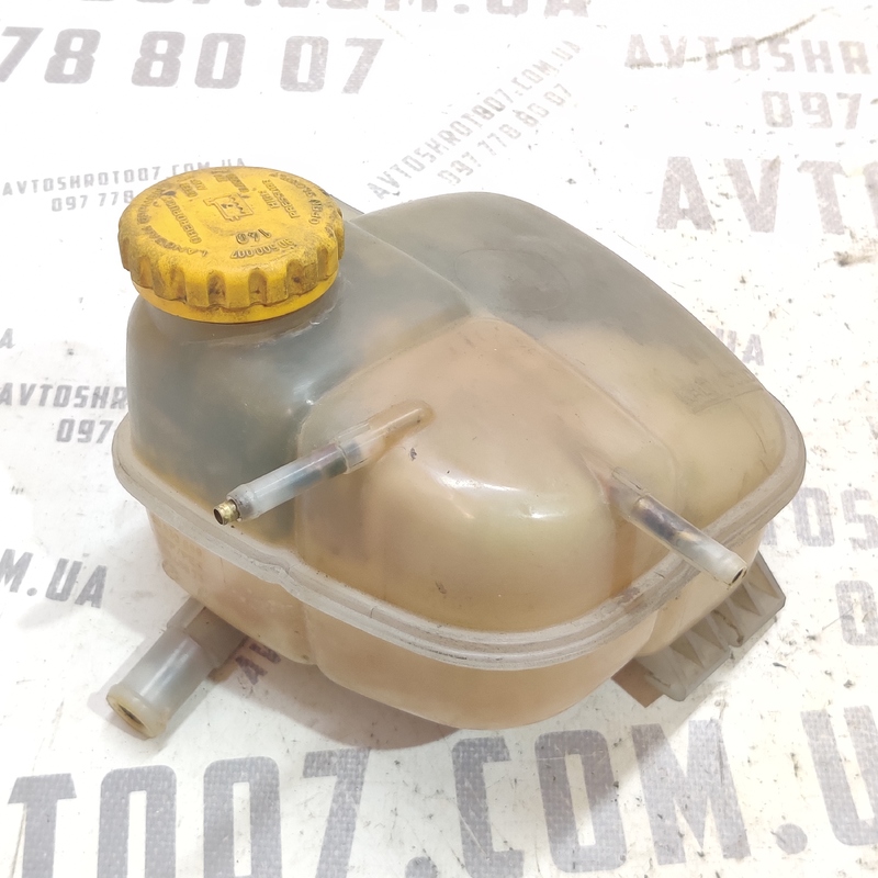 Бачок розширювальний Opel Astra G