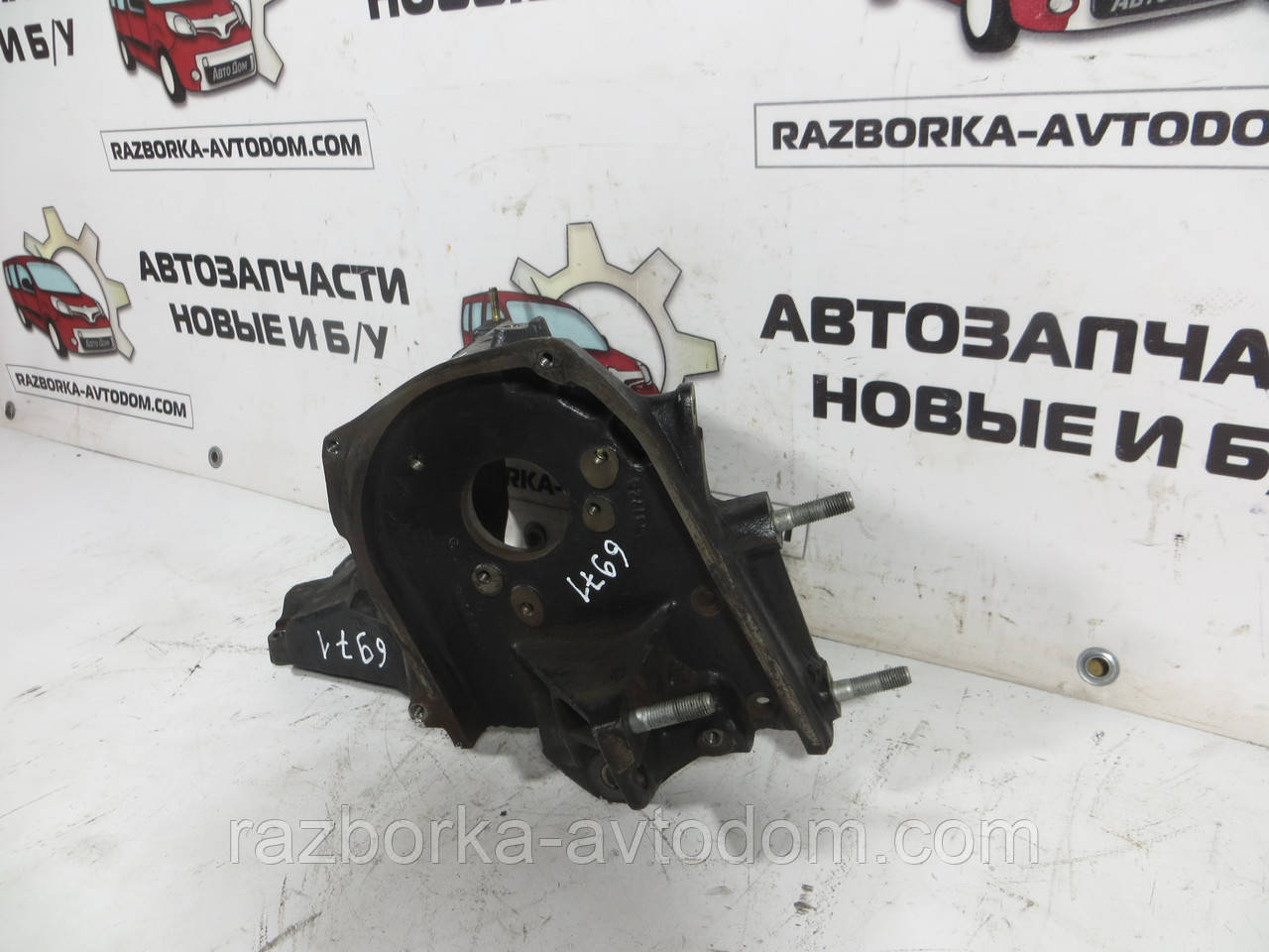 Кронштейн ТНВД 1.9JTD FIAT DOBLO (2000-2009) ОЕ: 46528888