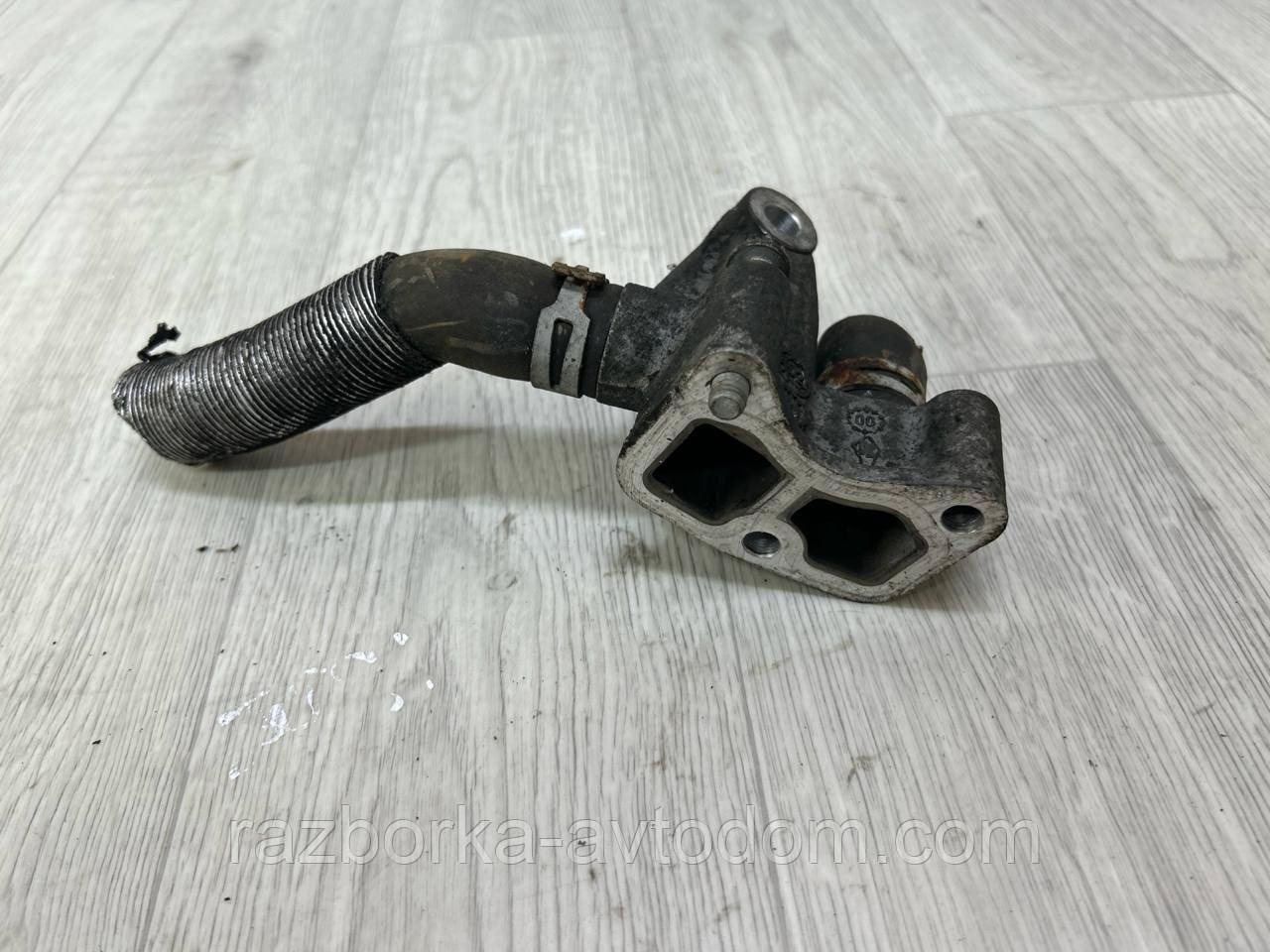 Фланець системи охолодження 2.0, 2.2 DTI Opel Vectra B, Vectra C, Astra G, Zafira OE:90573652 фото 2