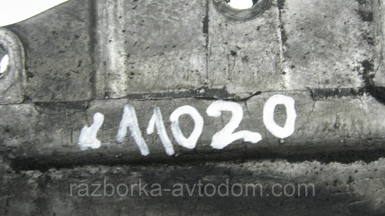 Кронштейн/опора двигуна VW Passat B5 (1997-2000) OE:050199307