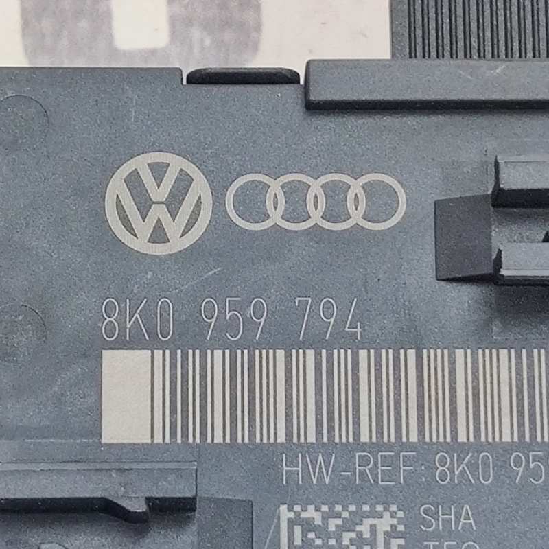 Блок комфорту дверей Audi A4 B8