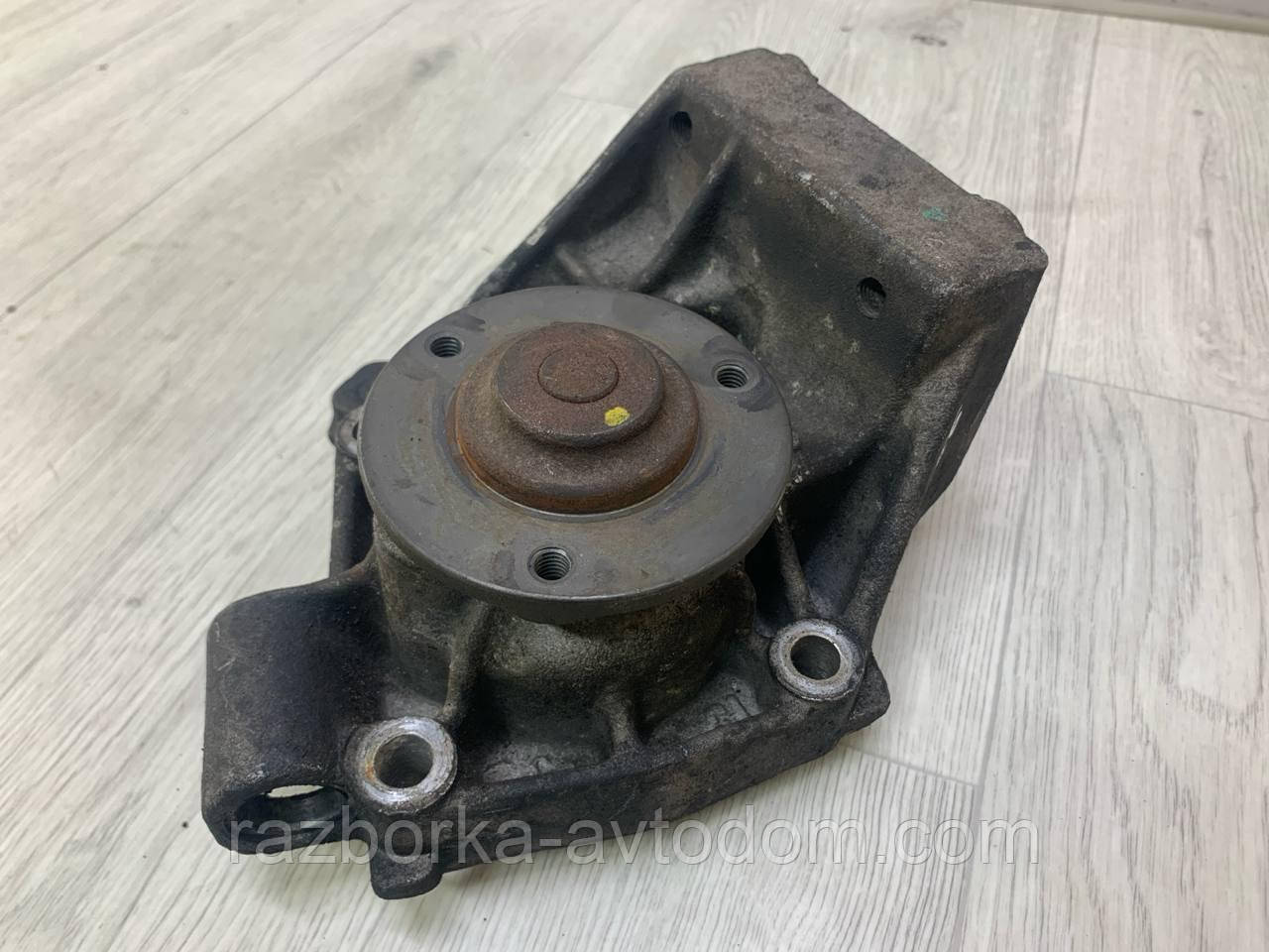 Насос системи охолодження (помпа) Fiat Ducato 230, Peugeot Boxer, Citroen Jumper (1994-2002) OE: E111319, 99440715 фото 2