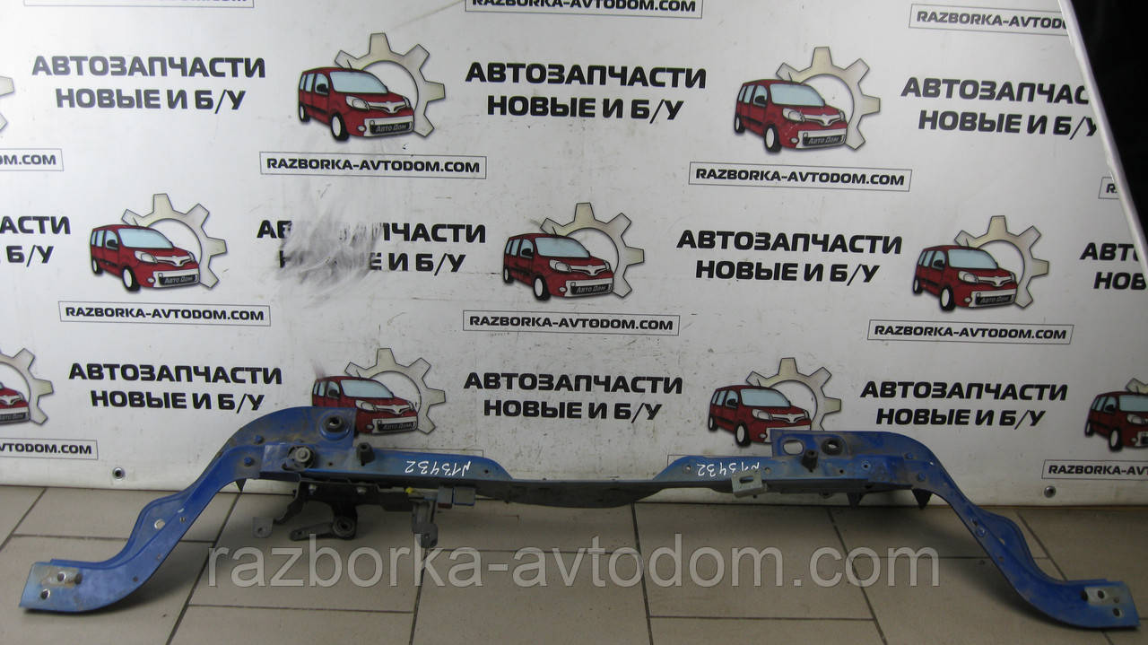 Панель передня верхня (телевізор) Peugeot Bipper, Citroen Nemo, Fiat Fiorino-Qubo OE: 7106F6