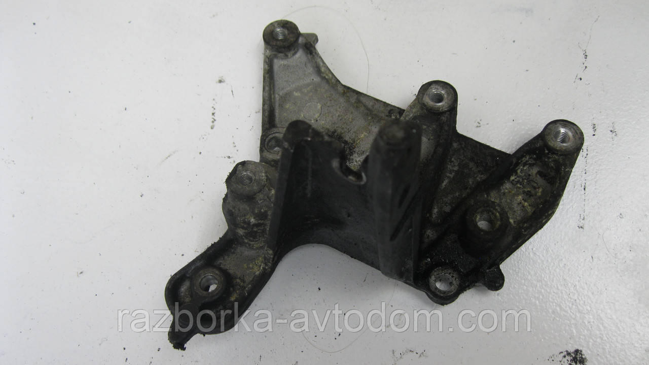 Кронштейн клапана EGR Citroen C4 Picasso (2006-2013) OE:1618S6