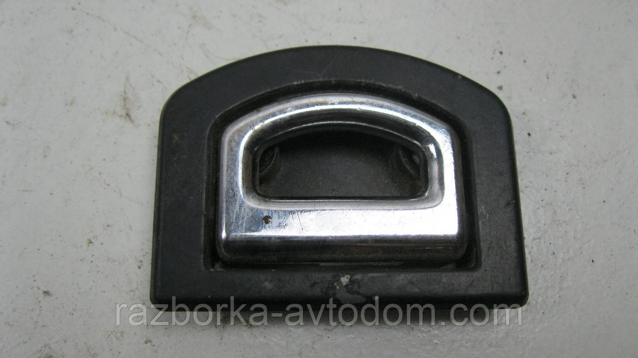 Петля/фіксатор багажника VW Passat B5 (1997-2000) OE:1J0864203