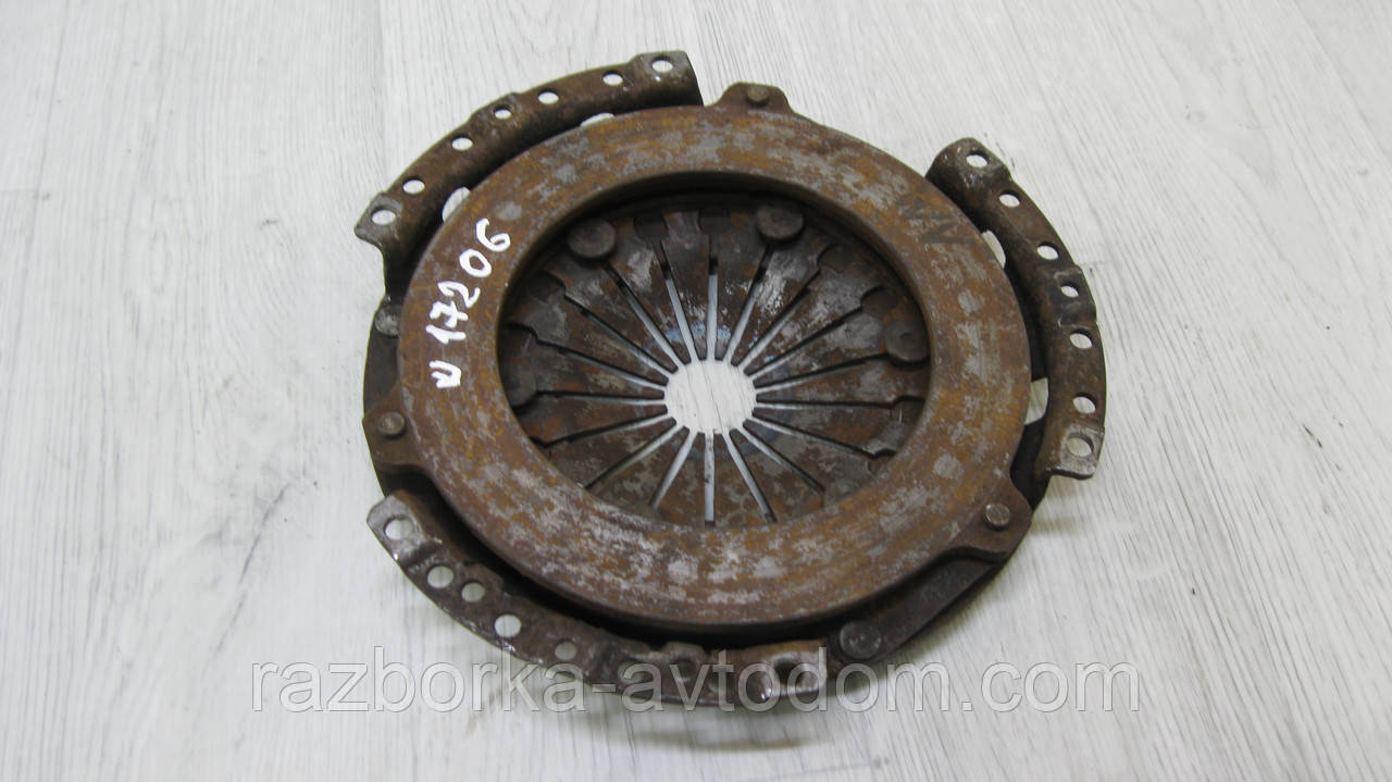 Кошик зчеплення Luk VW Transporter T3, Golf 2, Jetta 2, Polo 1.3/1.6/1.7D OE: 052141025C