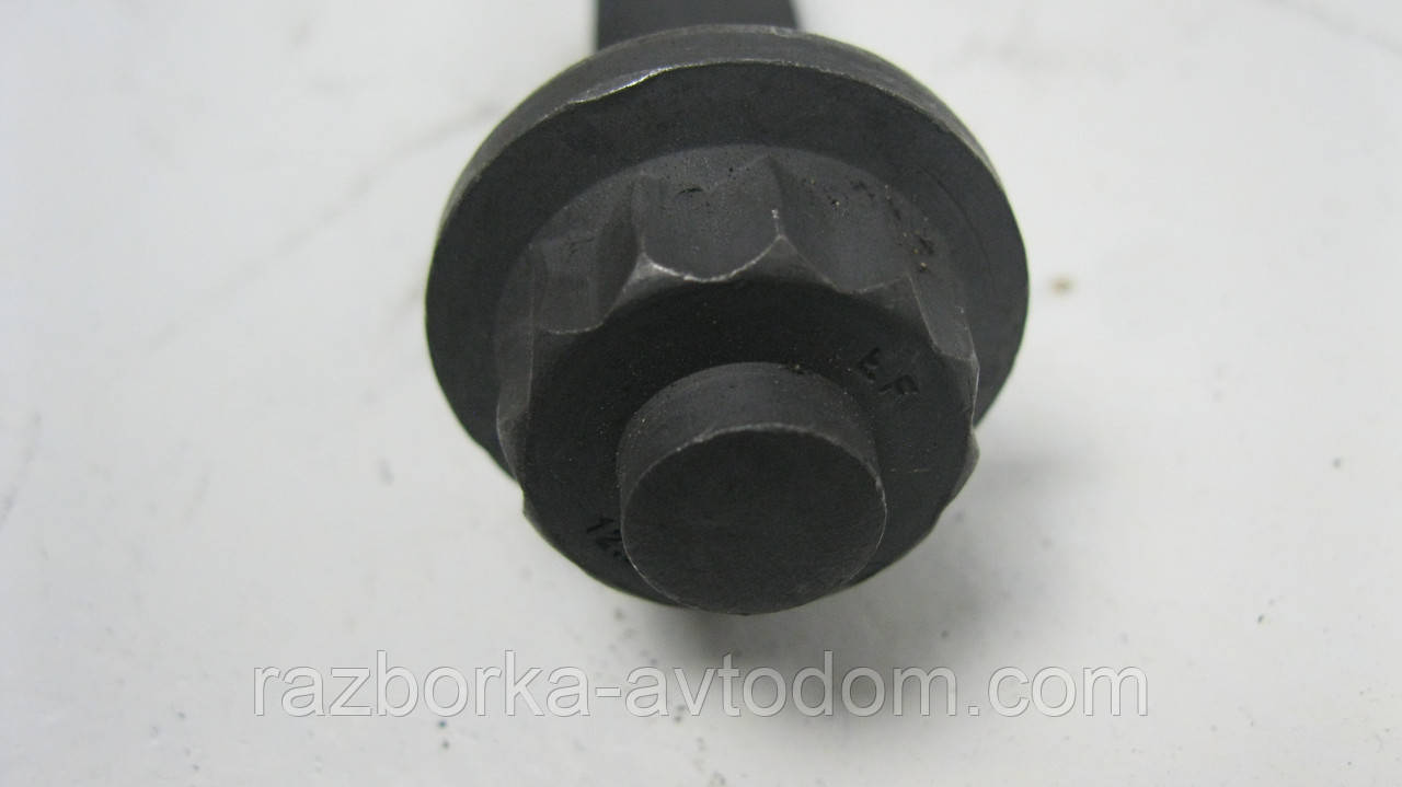 Болт кріплення шестерні колінвала VW T4, Caddy, T3 OE:N90577101