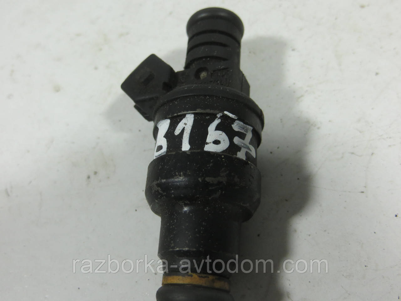 Форсунка бензинова 2.3, 2.9 VOLVO 740, LANCIA THEMA (1984-1994) ОЕ: 0280150734