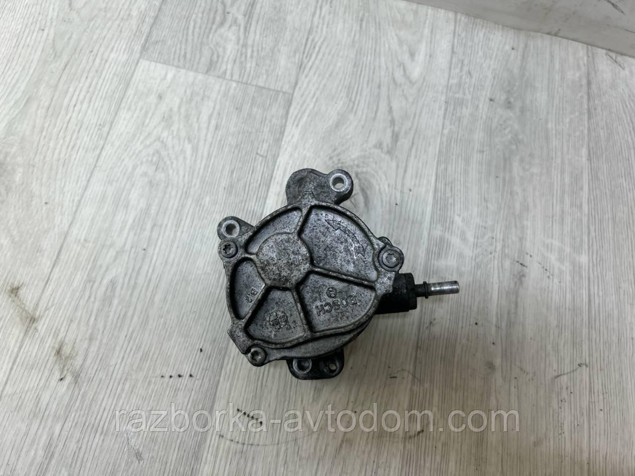 Вакуумний насос 2.0HDI Peugeot 407 (04-11), 307 OE:d165-1b