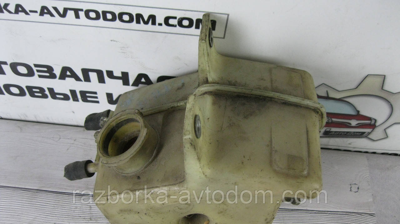 Бачок розширювальний Ford Transit (1985-1991) OE:86VB8A080AE