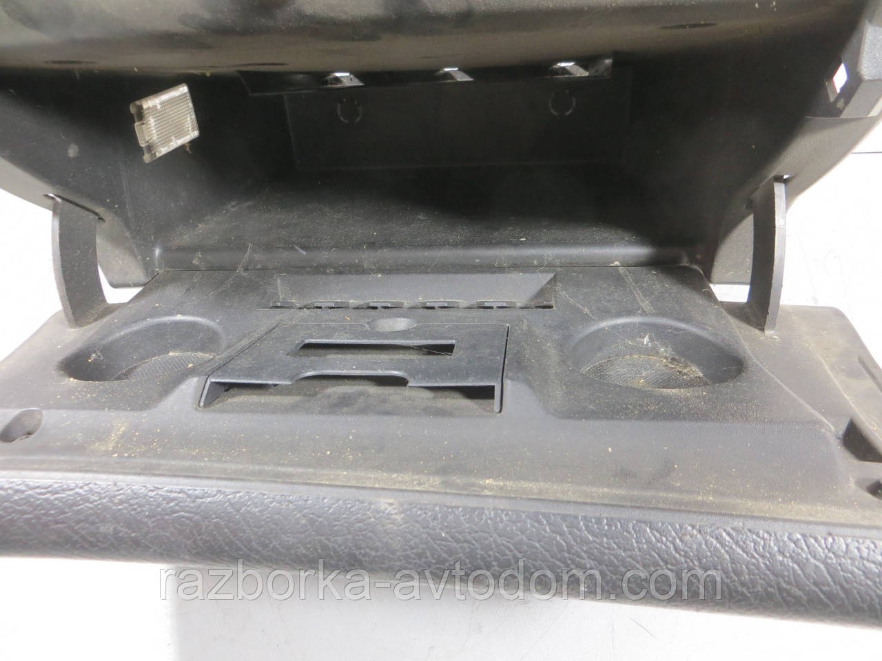 Бардачок OPEL VECTRA B (1995-2003)  ОЕ: 09136174