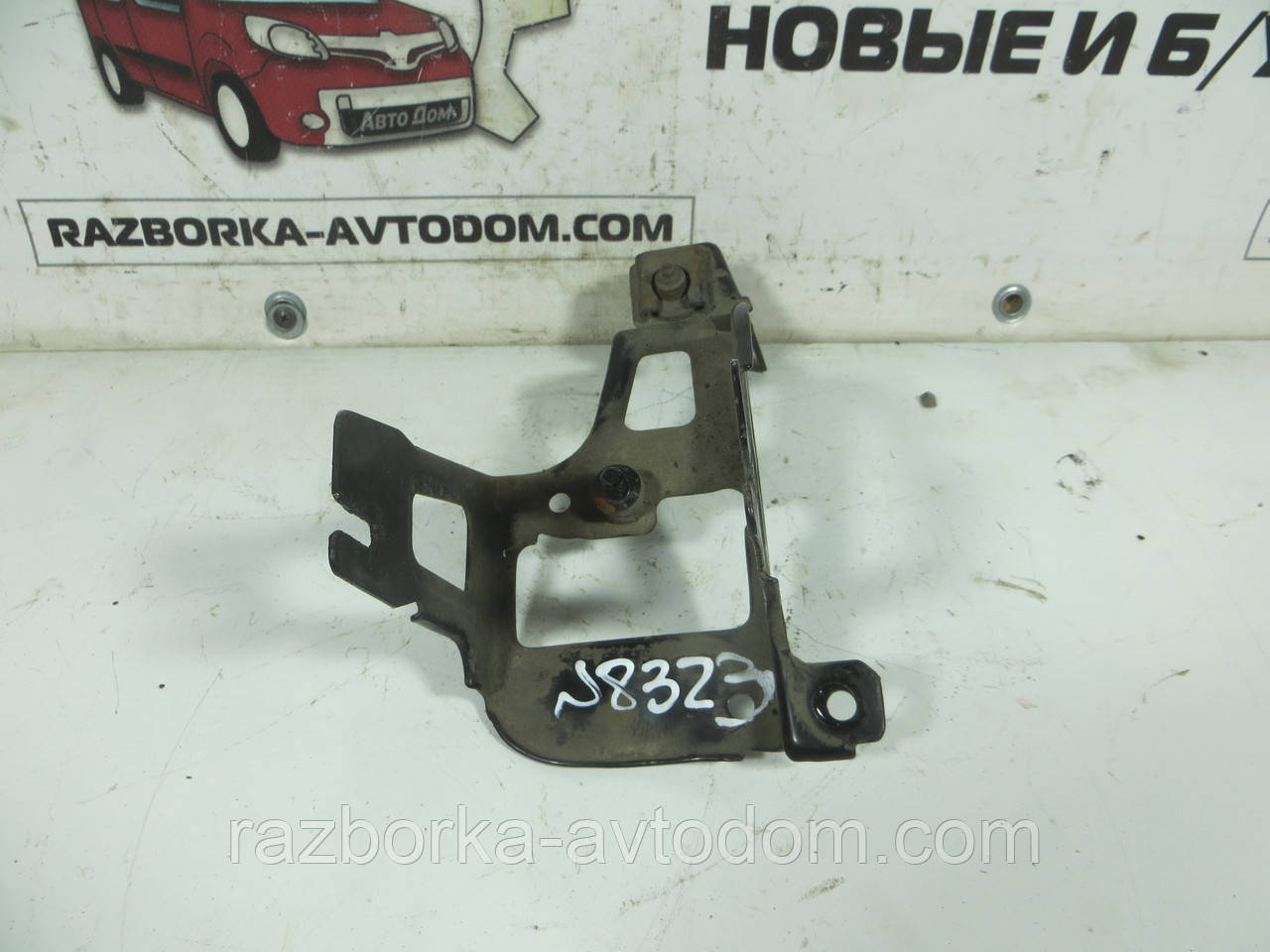 Кронштейн кріплення блока ABS Opel Zafira A 2,0DTI (1999-2005)