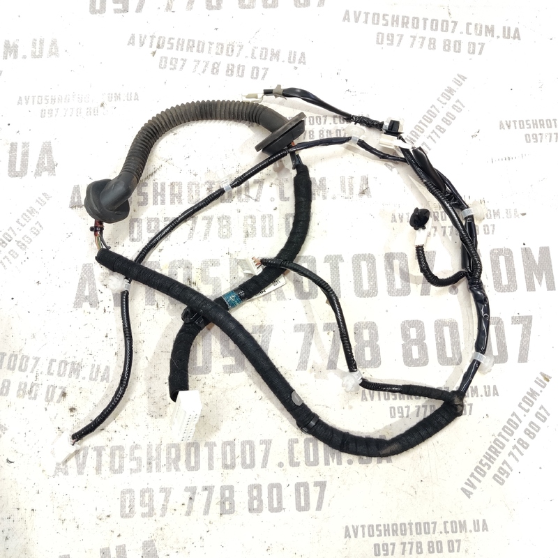 Проводка задня Infiniti Q50 (13-24) 3.0 240874GA0A