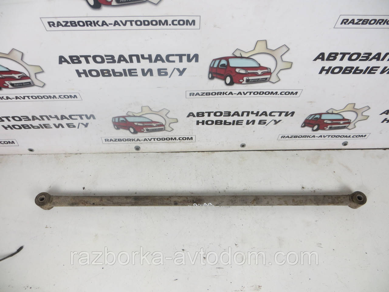 Тяга реактивна задня поперечна Mitsubishi Pajero Sport 1 (1997-2009) OE:MR210768