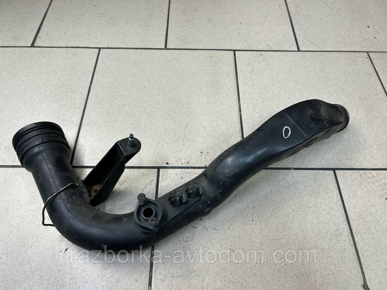 Патрубок інтеркулера 1.9TDI, 2.0TDI SKODA Superb 1 (02-08), VW Passat B5, Audi A4 OE:3b0145762c фото 2
