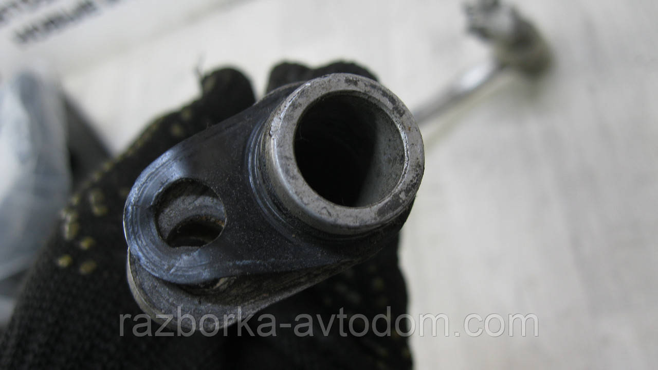Трубка кондиціонера Dodge Journey (2008-), OE: 05058650AB