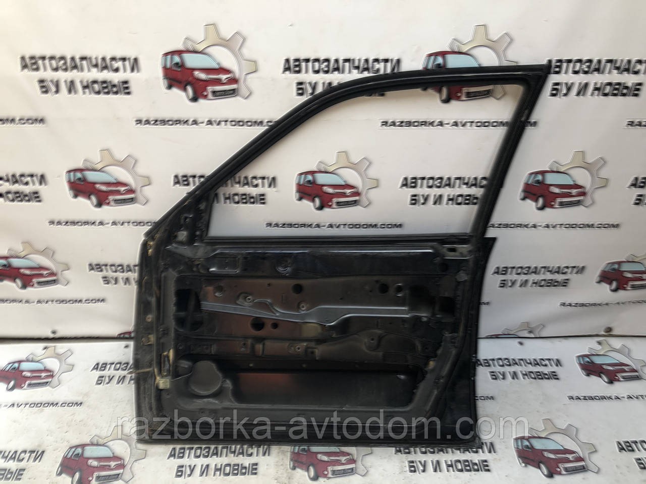 Двері передні праві VW Passat B4 (1993-1997)