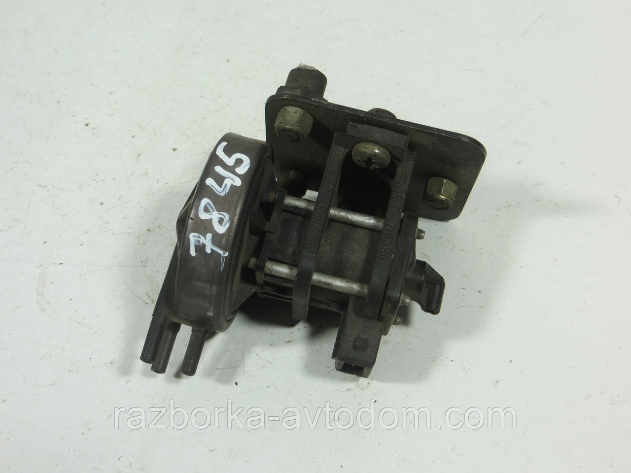 Клапан EGR 1.8D FORD SIERRA (1982-1993) ОЕ: 88GB-9E882-AA, 88GB9E882AA, 6171447