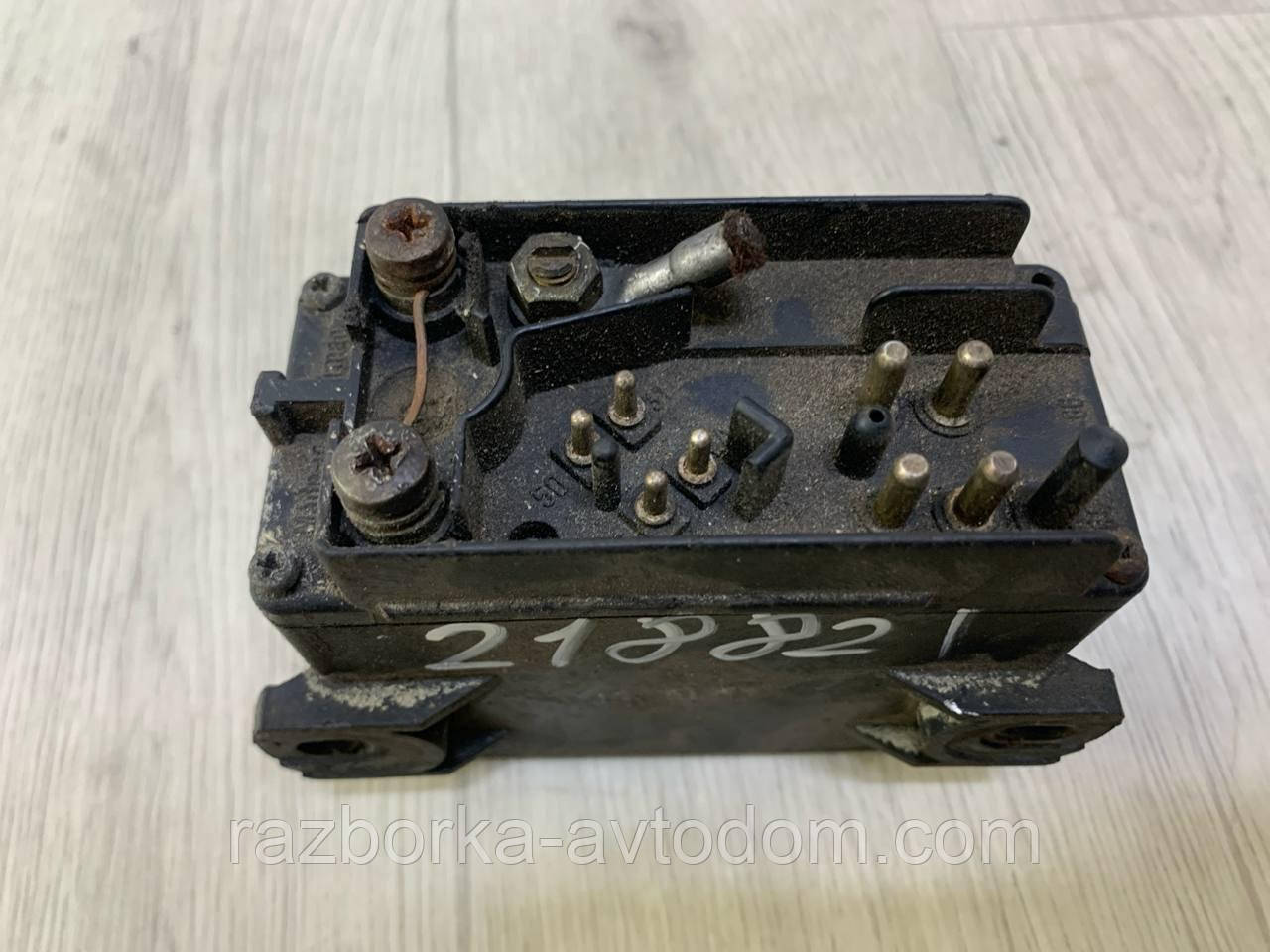 Блок керування свічками накала (реле) Mercedes-Benz MB (W631) , W124, 190 W201 OE:0025454232, A0025454332