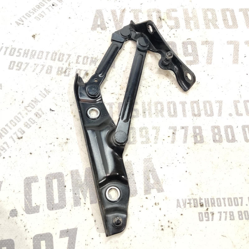Петля кришки багажника Infiniti Q50 (13-24) 3.0 бенз права