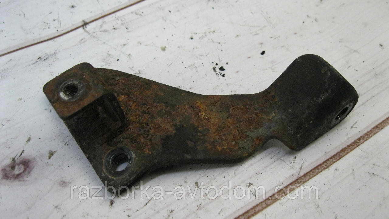 Кронштейн генератора Hyundai Getz (2002-2005) OE:37460-27500, 3746027500