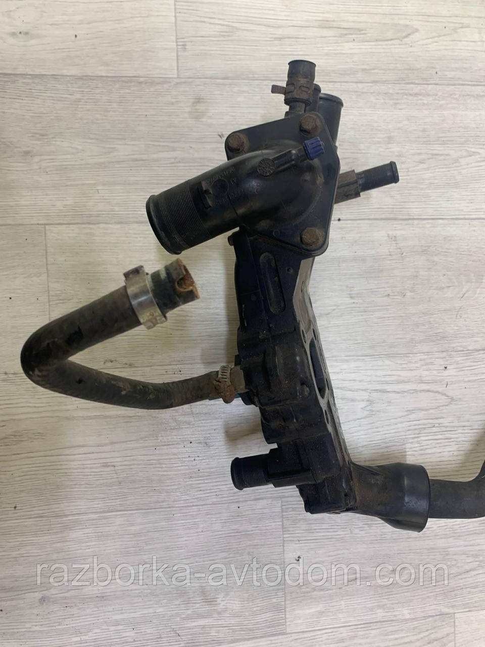 Корпус термостата Fiat Scudo 220 (1995-2004) 2.0HDI OE: 9643212080