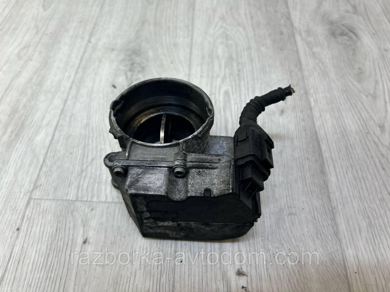 Дросельная заслонка Skoda Superb 1 (02-08), Audi A4, A6, A3, VW Caddy 3, Golf 6, Passat B5, B6, B7 OE:03G128063J