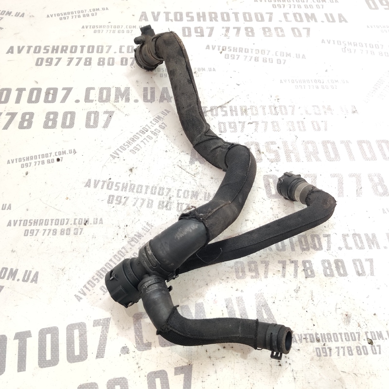 Трубка системи охолодження Audi A4 B8 (07-15) 2.0 дизель фото 2