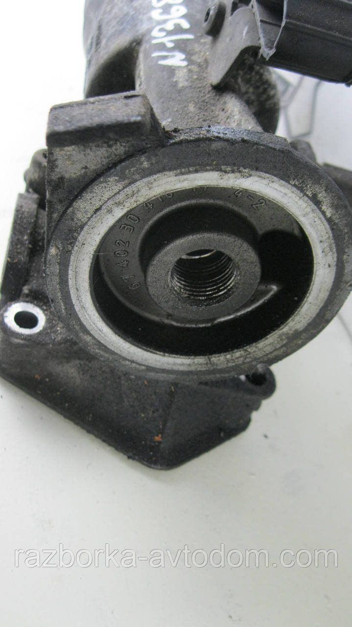 Корпус оливного фільтра 1.9TDI VW Touran (2003-2010), Passat B6 (2005-2010), Tiguan (2008-2016) OE:045115389G