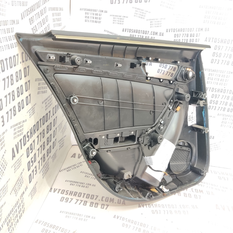 Карта дверна Audi A4 B8 (07-15) 2.0D задня права