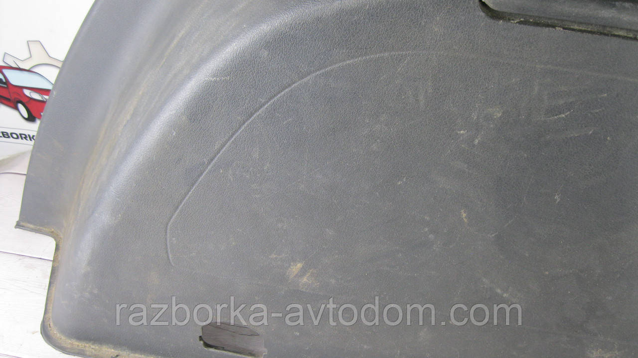 Карта обшивка карти багажника права VW Touran (03-10) OE: 1t0867036031
