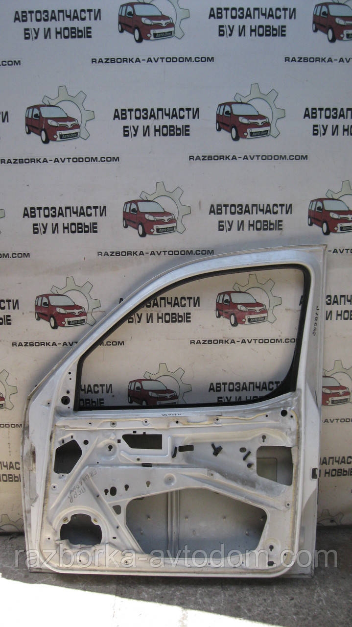 Двері передні права Citroen Berlingo, Peugeot Partner (2003-2008) OE:9004T7