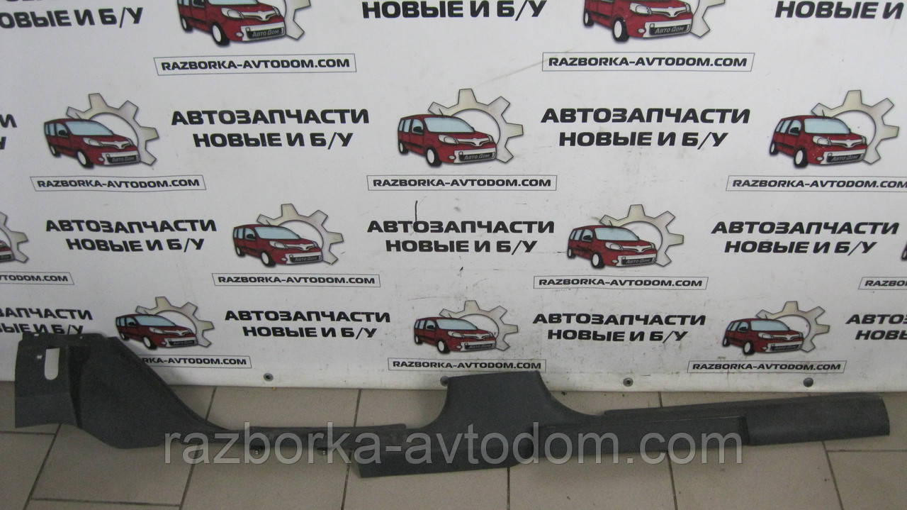 Накладка порога лівого Opel Corsa C (2000-2012) OE:9114823